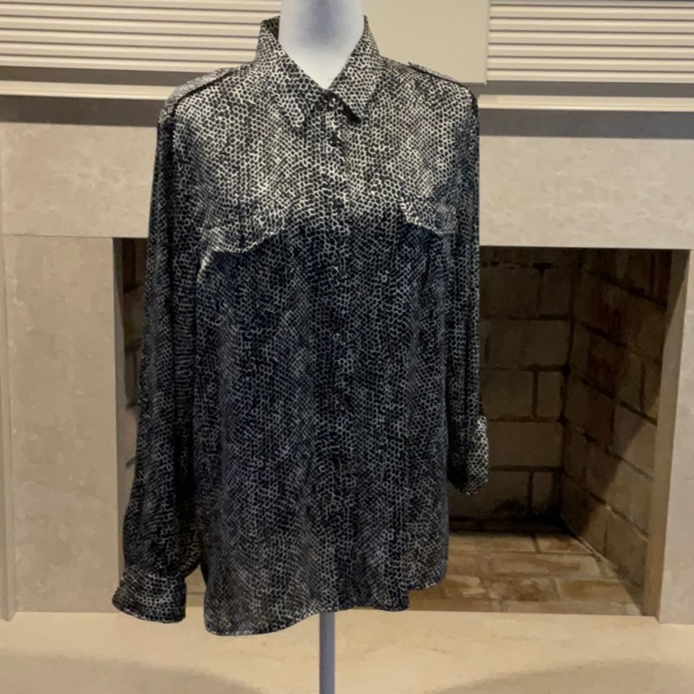 Jones New York Monochrome Patterned Black & White Silky Tunic Blouse.